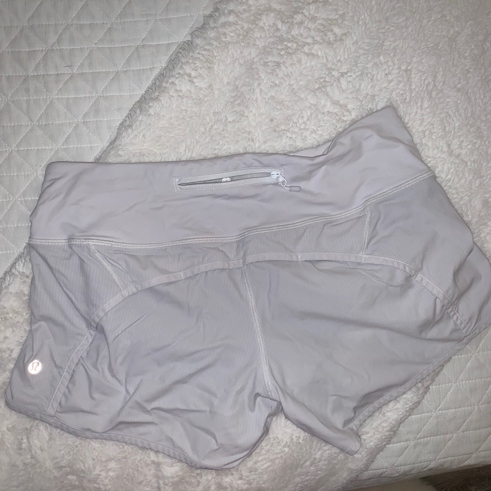 Lululemon run times shorts 2.5”